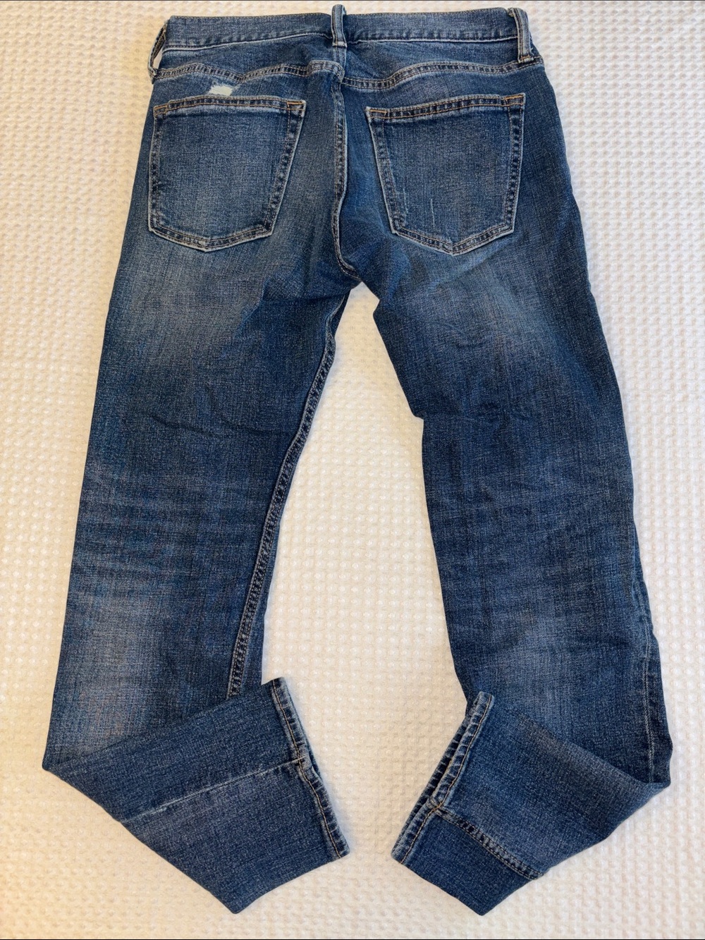 Old Navy Men's 30x32 Slim Distressed Dark Blue Straight Jeans Built-In Flex - Picture 6 of 8